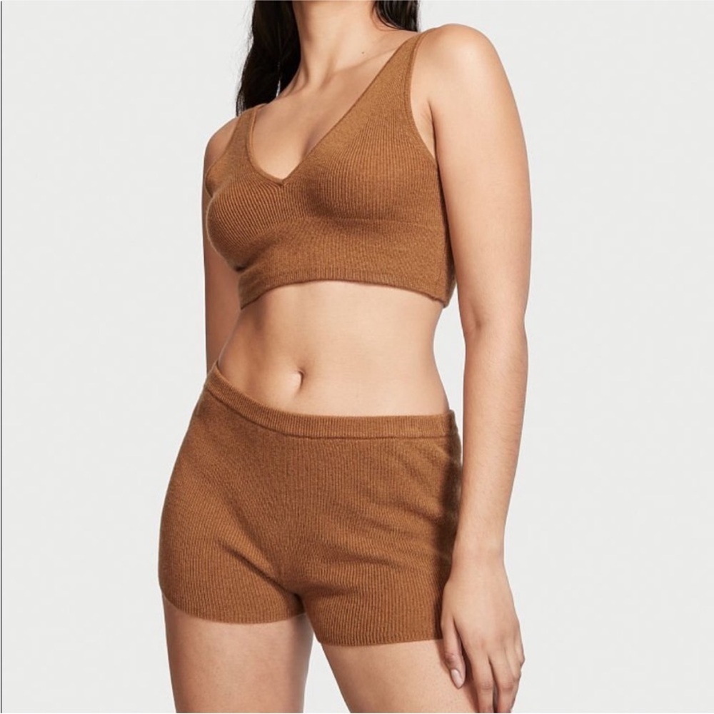 VS 100% Cashmere Matching Bra Top & Shorts PJs Set
